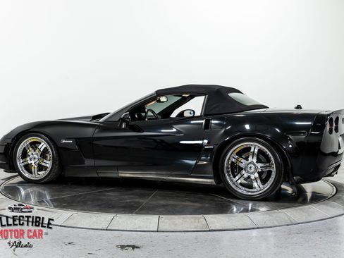 Used 2005 Chevrolet Corvette Convertible w/ Preferred Equipment Group RWD image 16