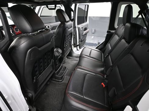 Used 2021 Jeep Wrangler Unlimited Rubicon w/ Dual Top Group image 38