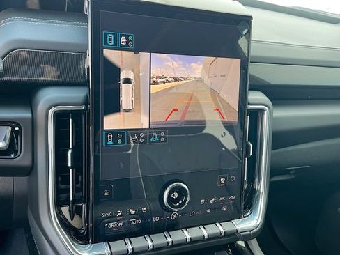 New 2026 GMC Yukon XL Elevation w/ Technology Package RWD image 9