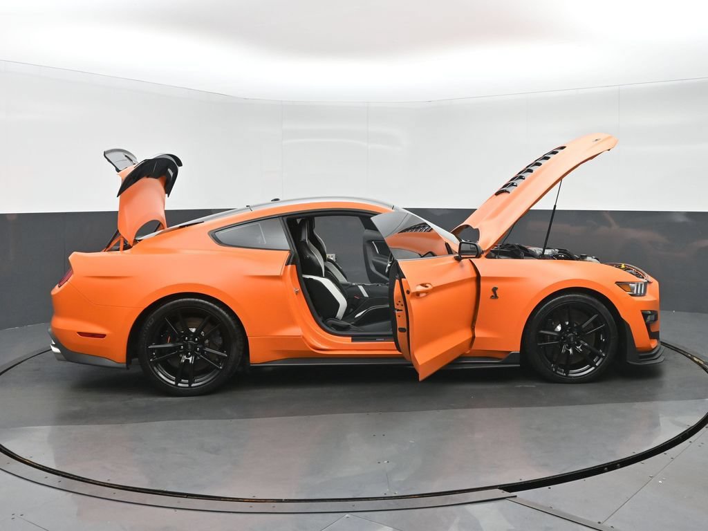 Used 2020 Ford Mustang Shelby GT500 w/ Handling Package RWD image 38