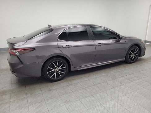 Used 2023 Toyota Camry SE FWD image 10