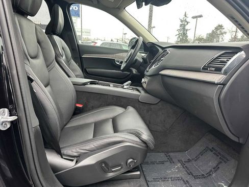 Certified 2024 Volvo XC90 T8 Ultimate image 10