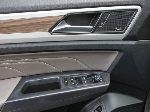 Used 2021 Volkswagen Atlas SEL Premium image 29