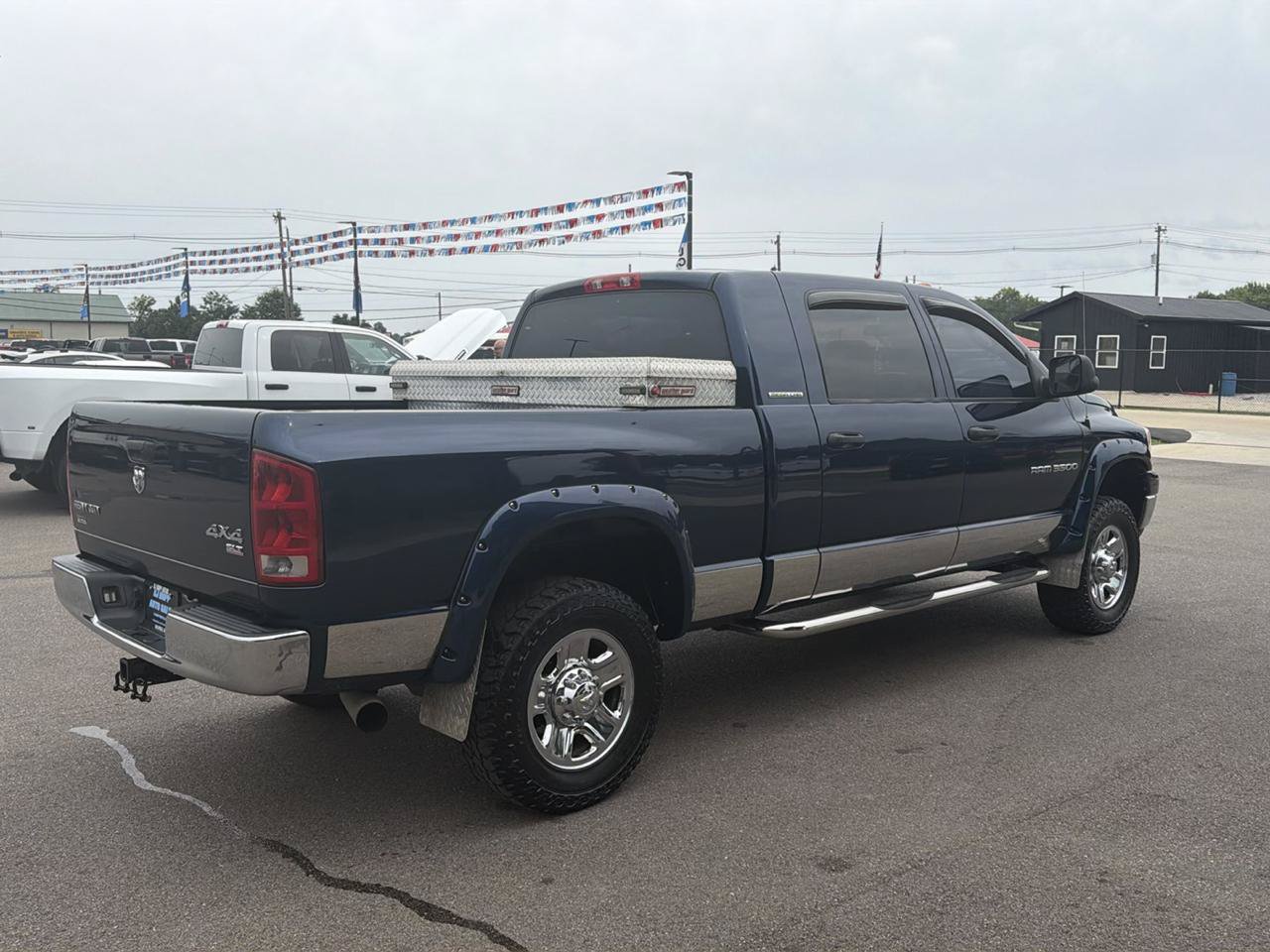 Used 2006 Dodge Ram 3500 Truck SLT AWD/4WD image 4