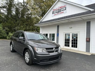 Used 2018 Dodge Journey SE