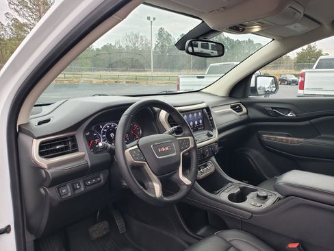 Used 2023 GMC Acadia Denali image 28