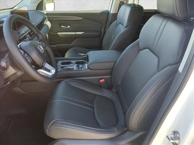 New 2026 Honda Pilot Touring image 4