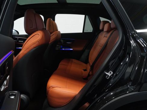 New 2026 Mercedes-Benz GLC 300 4MATIC image 16