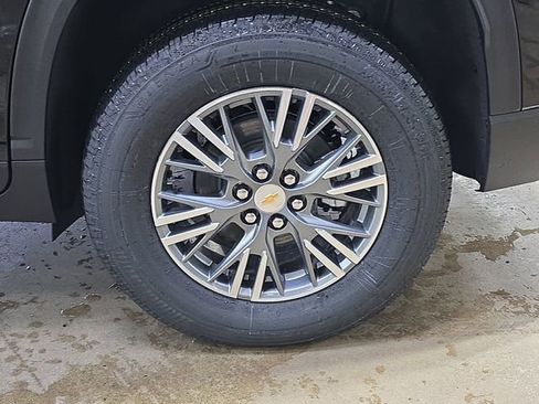 New 2026 Chevrolet Traverse LT w/ Driver Confidence Package image 34