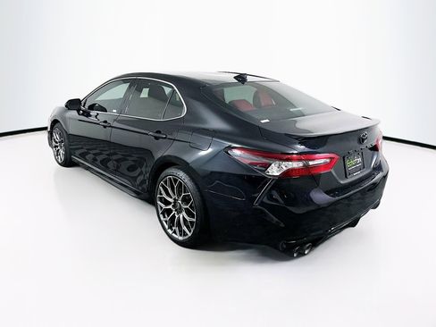 Used 2021 Toyota Camry XSE FWD image 5