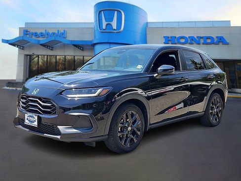 Used 2024 Honda HR-V Sport image 3