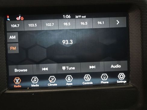 Used 2023 Jeep Gladiator Sport image 19