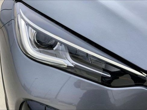 Used 2025 INFINITI QX50 Sport image 34