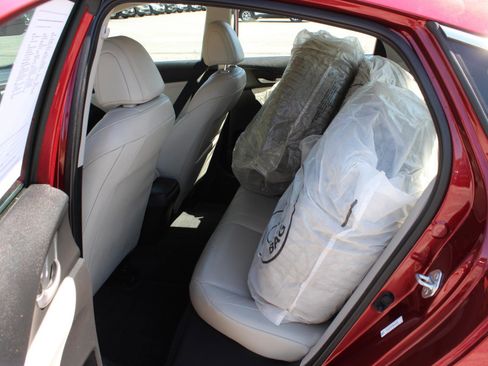 Certified 2022 Honda Insight Touring image 17