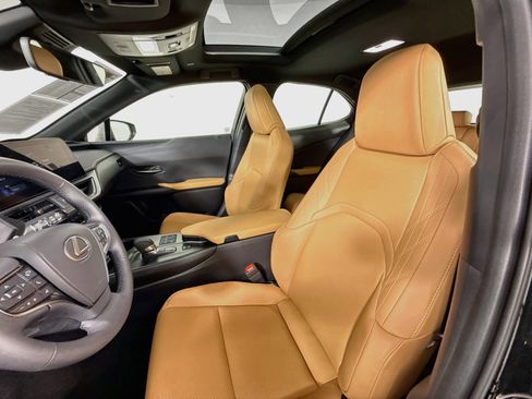 Used 2026 Lexus UX 300h AWD w/ Accessory Package (2T) image 11