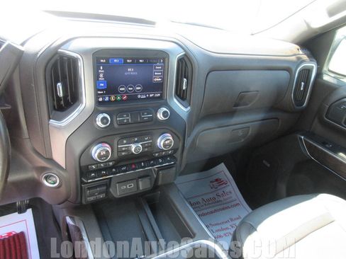 Used 2021 GMC Sierra 1500 Denali w/ Denali Ultimate Package AWD/4WD image 12