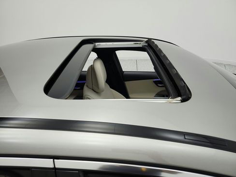 Certified 2023 Mercedes-Benz C 300 Sedan image 17