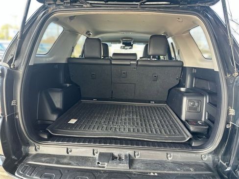 Used 2021 Toyota 4Runner Venture image 25
