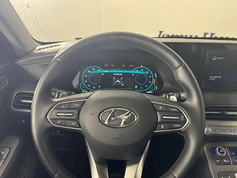 Used 2022 Hyundai Palisade Limited w/ Cargo Package FWD image 12