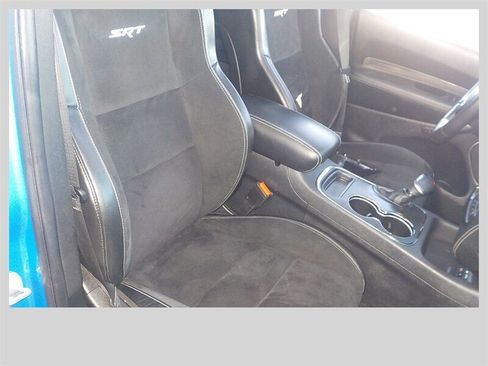 Used 2018 Dodge Durango SRT w/ SRT Interior Appearance Group image 33