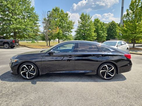 Used 2022 Honda Accord Sport image 9