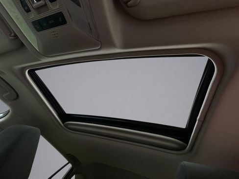 Certified 2023 Toyota RAV4 XLE w/ Convenience Package FWD image 30
