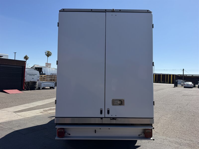 Used 2023 Ford E-350 and Econoline 350 Super Duty w/ Power Windows & Locks Group RWD image 4