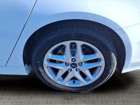 Used 2013 Ford Fusion SE image 5