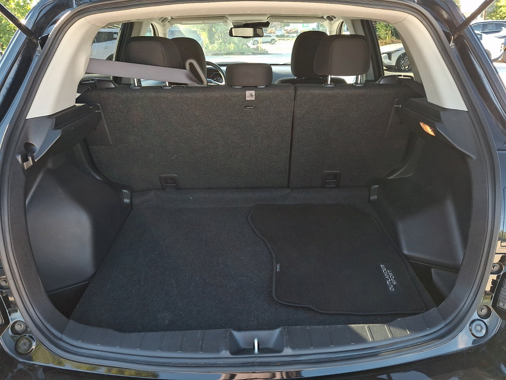 Used 2025 Mitsubishi Outlander Sport ES AWD/4WD image 18