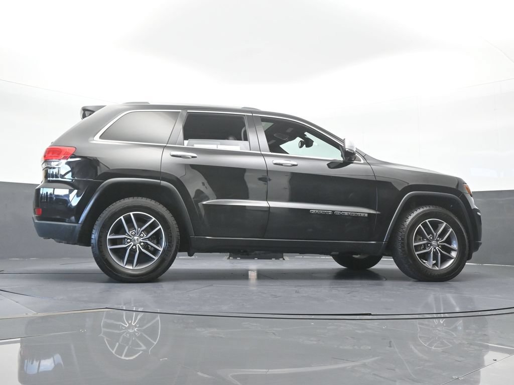 Used 2017 Jeep Grand Cherokee Limited w/ Luxury Group II RWD image 59