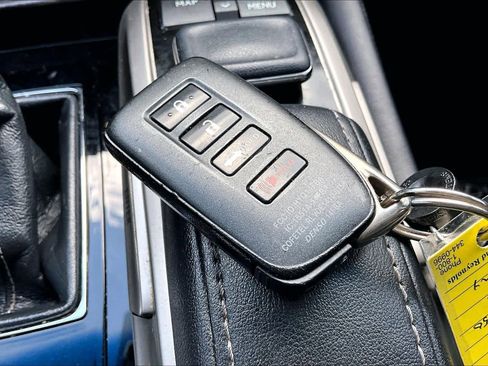 Used 2018 Lexus GS 350 AWD w/ Premium Package image 15