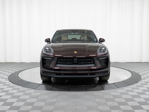 New 2026 Porsche Macan AWD/4WD image 10