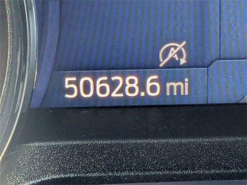 Used 2024 Ford Expedition Limited image 23