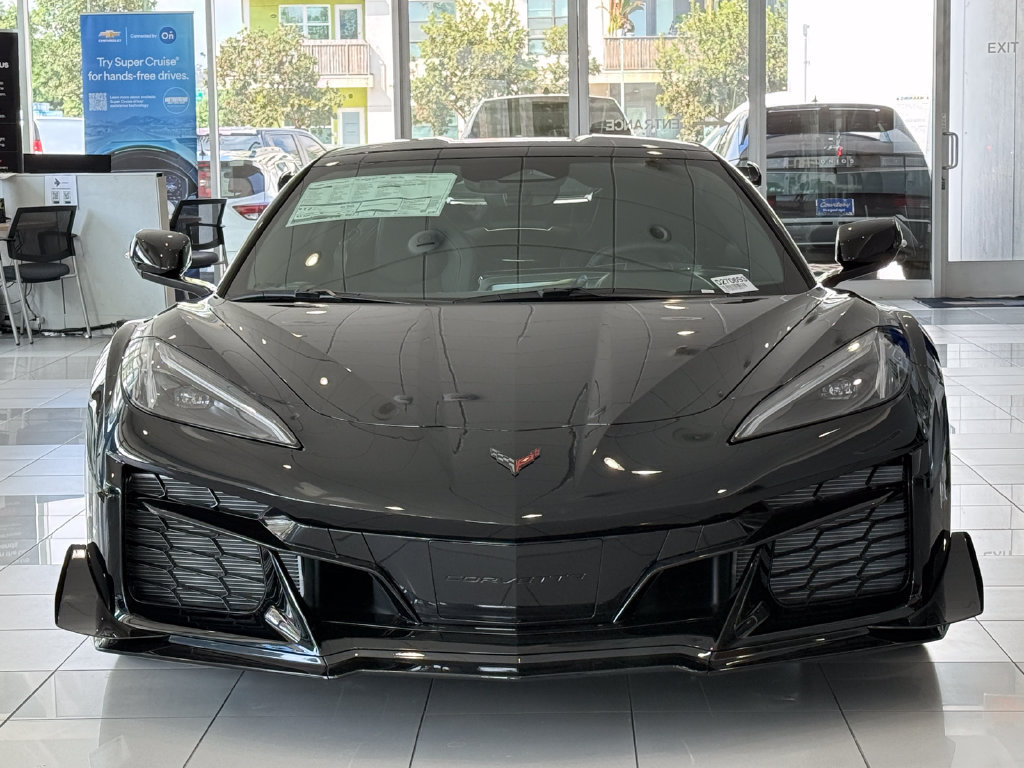 New 2027 Chevrolet Corvette Grand Sport RWD image 4