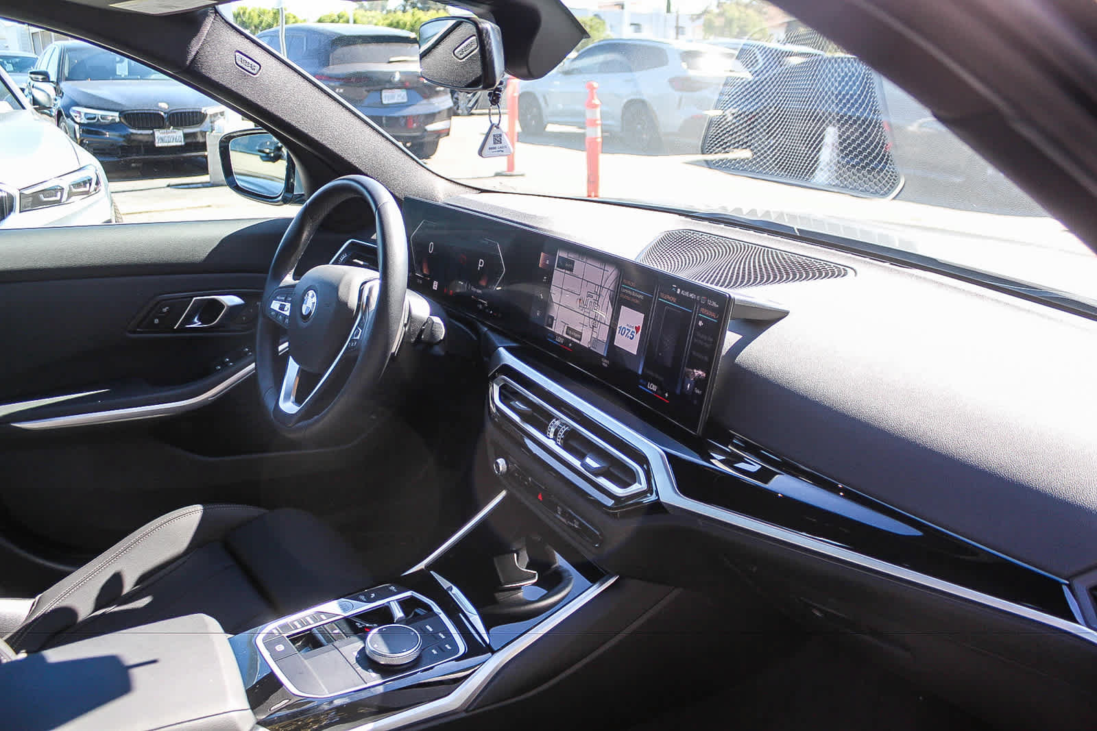 Used 2024 BMW 330i Sedan w/ Convenience Package RWD image 23