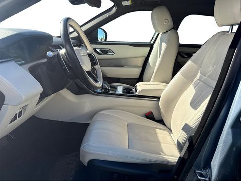 Used 2021 Land Rover Range Rover Velar R-Dynamic S image 9