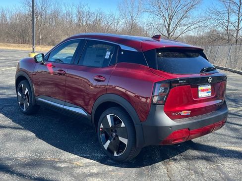 New 2025 Nissan Kicks SR image 3