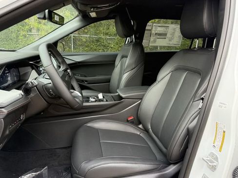 New 2026 Jeep Cherokee Laredo image 14