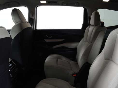 Used 2020 Subaru Ascent Premium w/ Convenience Package image 22