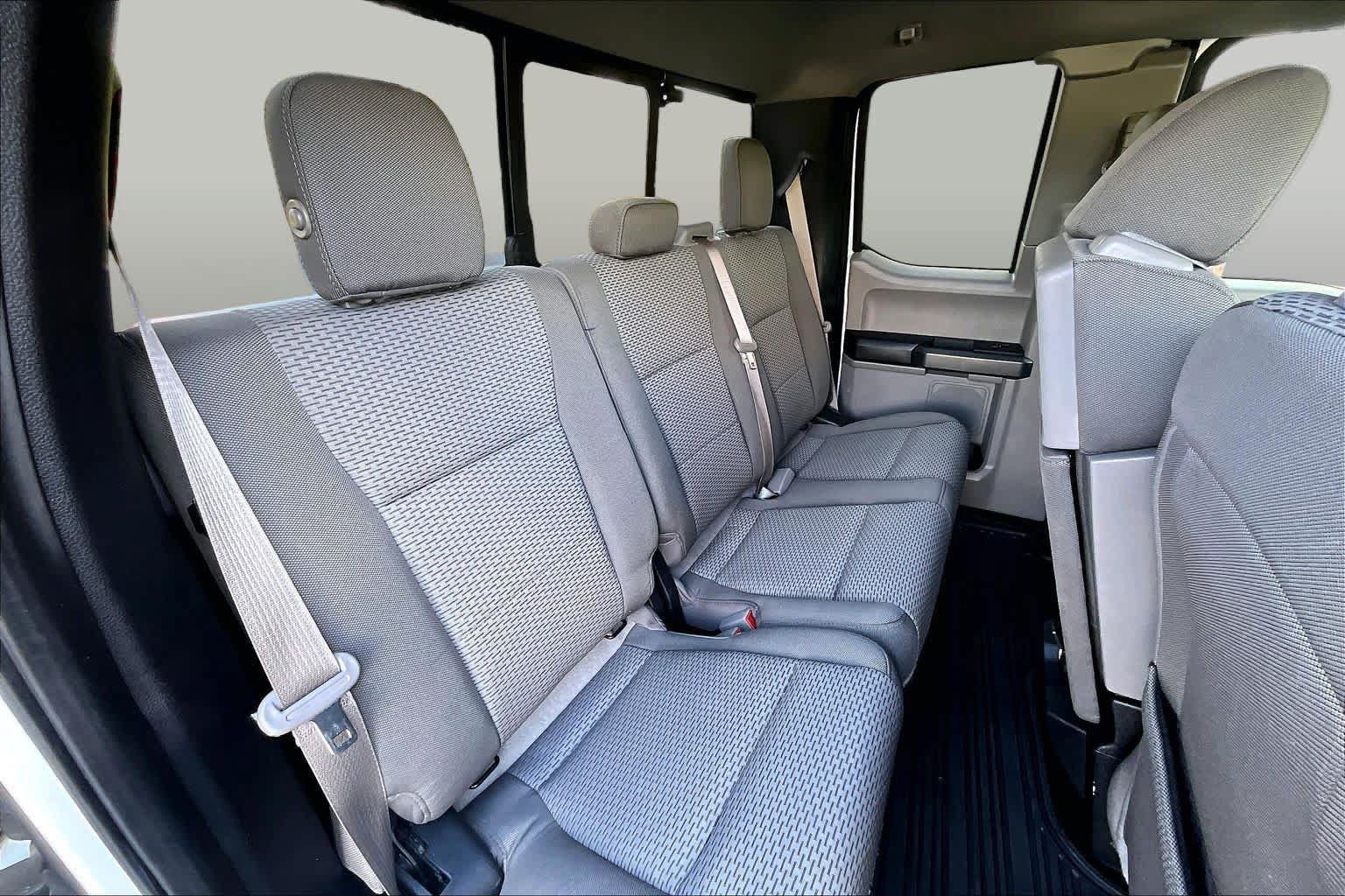 Used 2019 Ford F150 XLT w/ Equipment Group 302A Luxury AWD/4WD image 20