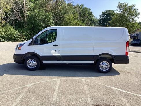 New 2025 Ford Transit 150 Low Roof AWD image 4