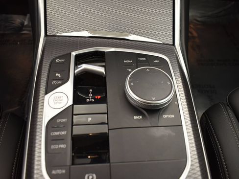 Used 2026 BMW 330i xDrive Sedan AWD/4WD image 9