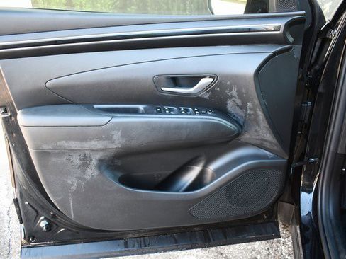 Used 2023 Hyundai Santa Cruz SEL Premium image 13