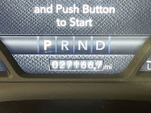 Used 2023 RAM 2500 Big Horn w/ Level 2 Equipment Group image 12