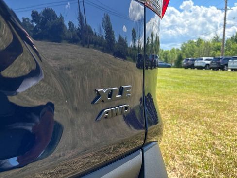 Used 2025 Toyota RAV4 XLE Premium w/ Weather Package AWD/4WD image 8