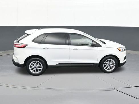 Used 2021 Ford Edge SE image 62