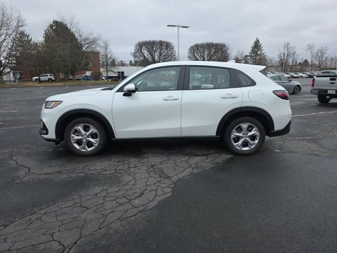 Used 2023 Honda HR-V LX image 4