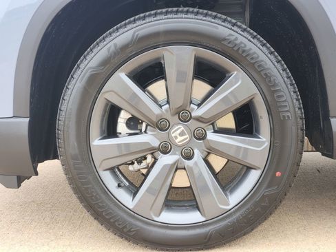 New 2026 Honda Pilot Sport image 11