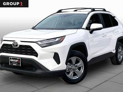 Used 2025 Toyota RAV4 XLE w/ Convenience Package
