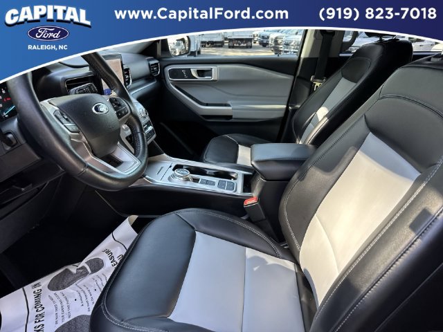 Certified 2024 Ford Explorer XLT w/ Equipment Group 202A RWD image 19